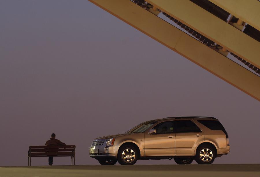  Cadillac SRX 2004 года  (фото 103 из 103)